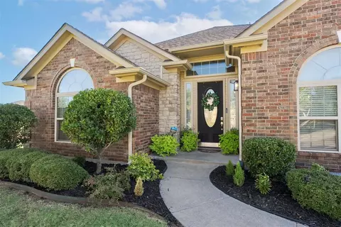4133 Moorgate Cir, Norman, OK 73072 photo 2