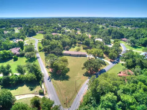 3209 E Maxwell Dr, Forest Park, OK 73121 photo 7