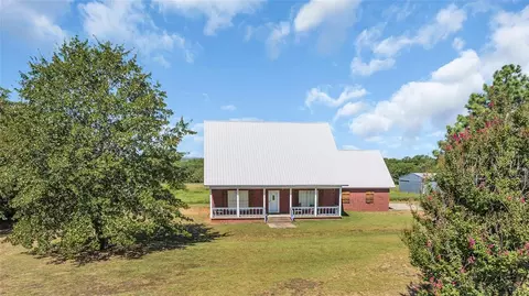 21850 N County Road 3130, Elmore City, OK 73433