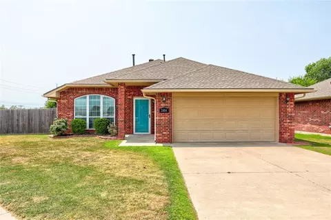 2404 Deer Chase Dr, Norman, OK 73071