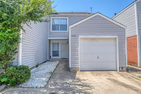 1005 Rambling Oaks Dr, Norman, OK 73072