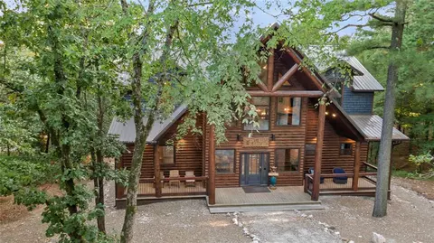 1405 Pine Hill Rd, Broken Bow, OK 74728