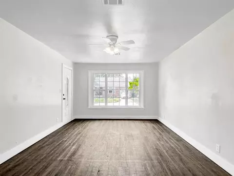 3305 NW 42nd St, Oklahoma City, OK 73112