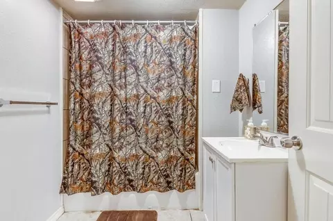 217 E Vilas Ave, Guthrie, OK 73044 photo 35