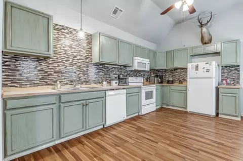 217 E Vilas Ave, Guthrie, OK 73044 photo 16