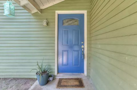 217 E Vilas Ave, Guthrie, OK 73044