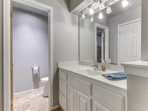 1704 Willow Brook St, Moore, OK 73160 photo 15