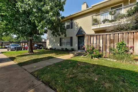 3200 W Britton Rd #32, Oklahoma City, OK 73120