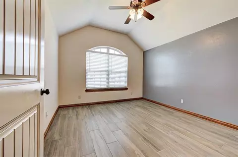 287 Hillside Dr, Harrah, OK 73045 photo 7