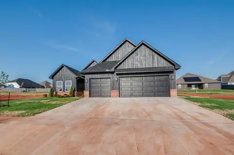 14213 Village Trail Dr, Piedmont, OK 73078