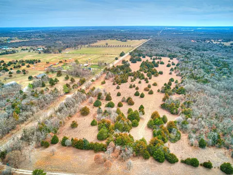 N Post, Arcadia, OK 73007 photo 8