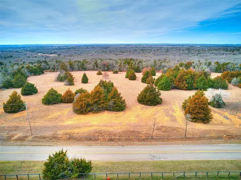 N Post, Arcadia, OK 73007 photo 2