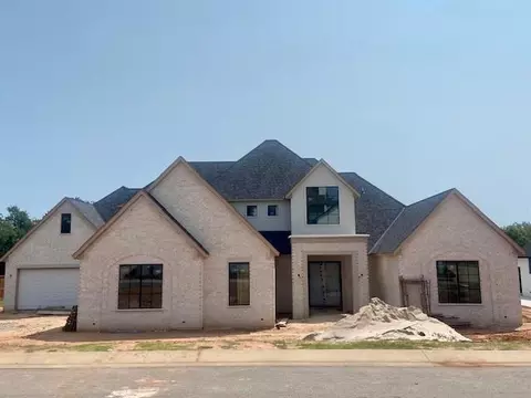 5000 Water Oak Way, Edmond, OK 73034