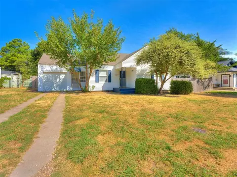 415 W Daws St, Norman, OK 73069