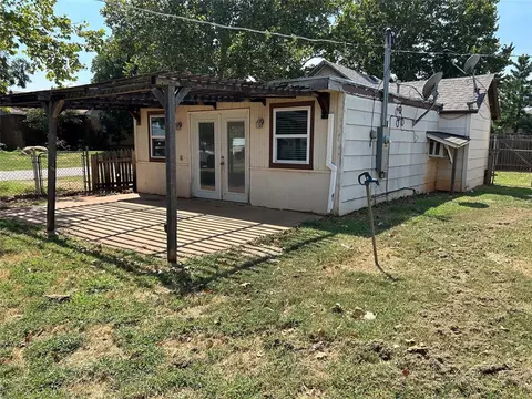 322 S 3rd St, Canute, OK 73626 photo 23