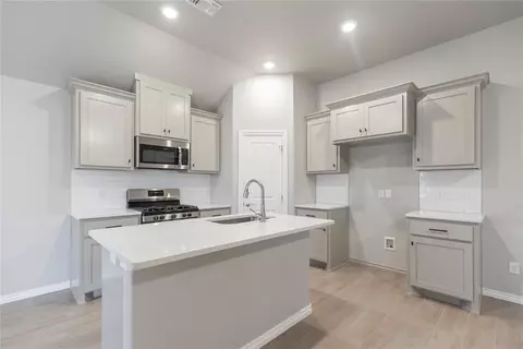 1825 Taines Turn, Norman, OK 73072