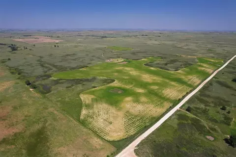 N 1810 Rd Road, Laverne, OK 73848