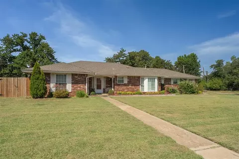 141 N Jackson St, Midwest City, OK 73130