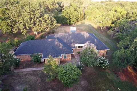 3001 Little Pond Rd, Norman, OK 73026