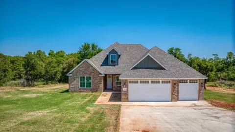 2001 Ethans Roar Rd, Blanchard, OK 73010