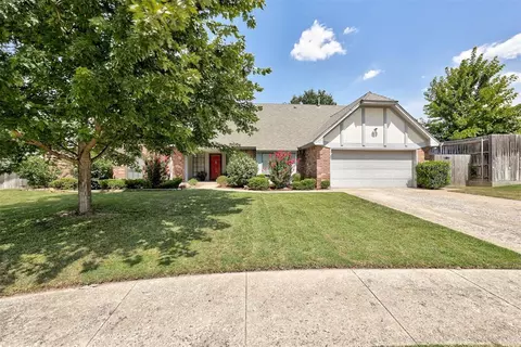 2011 Trailview Ct, Norman, OK 73072