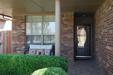 512 SW 124th Pl, Oklahoma City, OK 73170