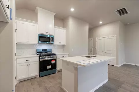 12416 Elba Dr, Yukon, OK 73099