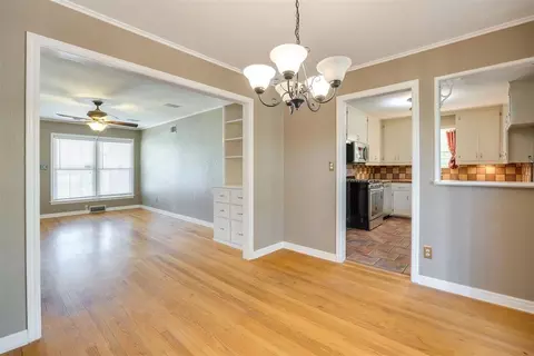2733 NW 67th St, Oklahoma City, OK 73116