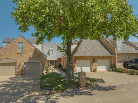 709 Inverary Dr, Edmond, OK 73025