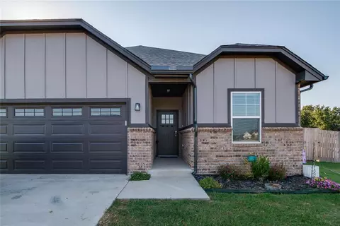 29285 Spur Circle Cir, Mcloud, OK 74851 photo 2