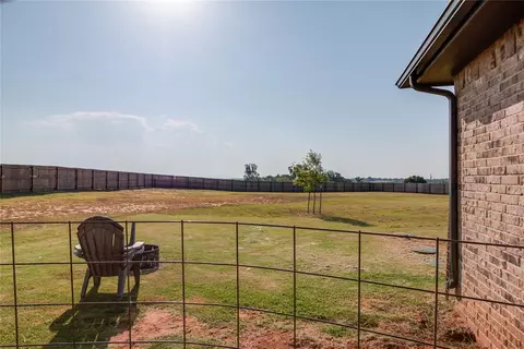 29285 Spur Circle Cir, Mcloud, OK 74851 photo 28