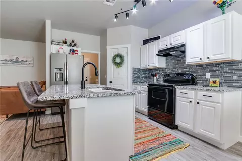 29285 Spur Circle Cir, Mcloud, OK 74851 photo 11