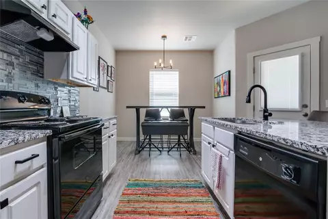 29285 Spur Circle Cir, Mcloud, OK 74851 photo 14