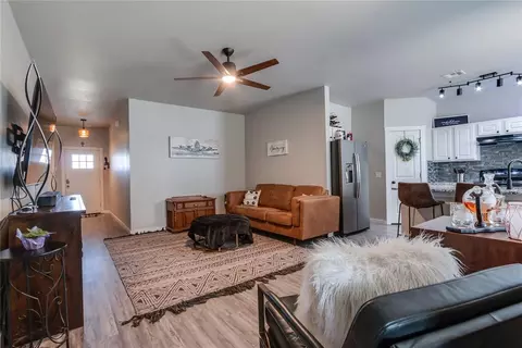 29285 Spur Circle Cir, Mcloud, OK 74851 photo 7