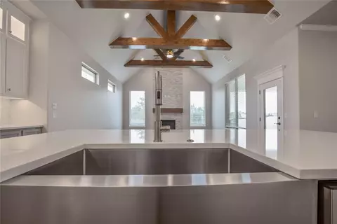 9785 Blue Bonnet Blvd, Edmond, OK 73025