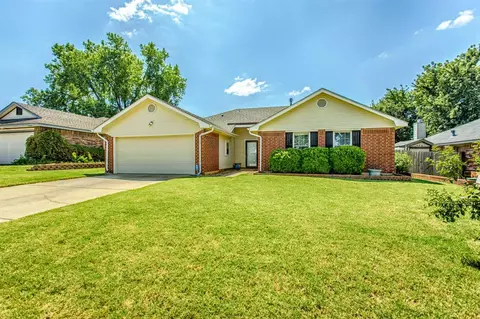 1920 Dena Dr, Edmond, OK 73003