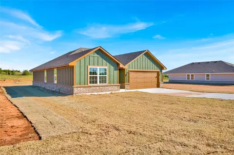 1934 Eli Ave, Tuttle, OK 73089 photo 2