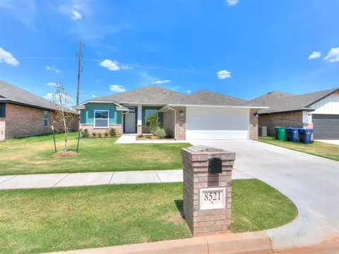 8521 NW 77th St, Oklahoma City, OK 73132