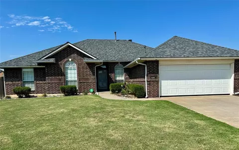 2920 SW 94th Ct, Oklahoma City, OK 73159