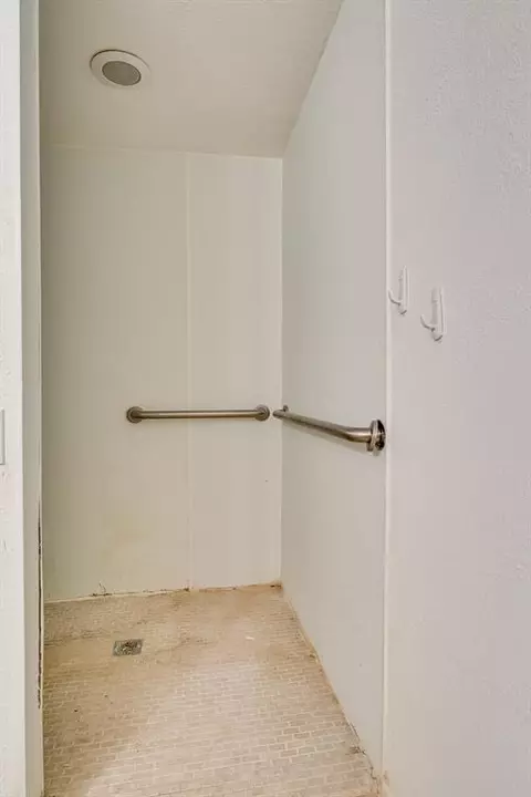 1026 S Cherry St, Ada, OK 74820 photo 17