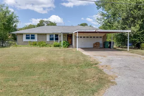 4705 Outpost Dr, Spencer, OK 73084