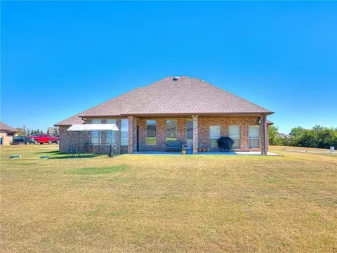 1201 Riata Rd, Tuttle, OK 73089 photo 6