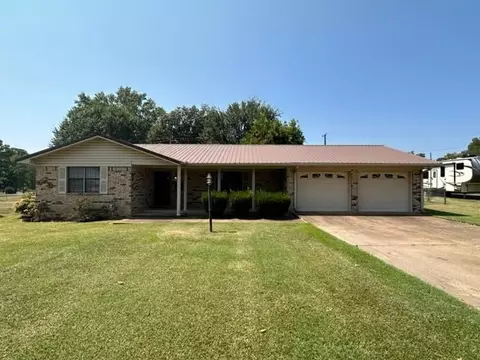 606 S Costilow St, Broken Bow, OK 74728