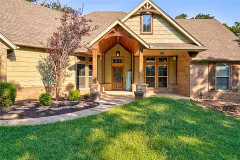 118 Timber Lake Dr, Mcloud, OK 74851 photo 3