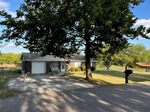 3928 Martha St, Ada, OK 74820