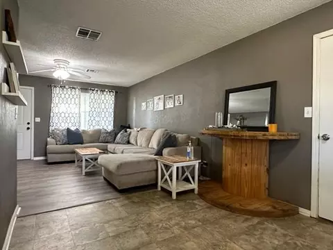 3928 Martha St, Ada, OK 74820 photo 5