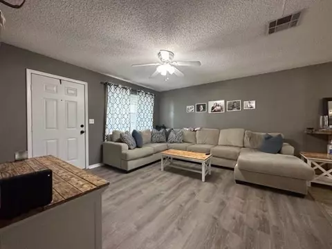 3928 Martha St, Ada, OK 74820 photo 3