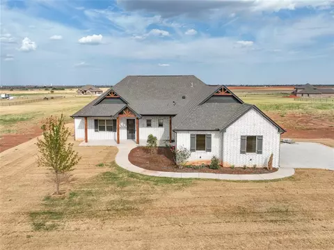 7330 Avondale Ln, Piedmont, OK 73078