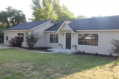 808 N Poplar Ln, Midwest City, OK 73130