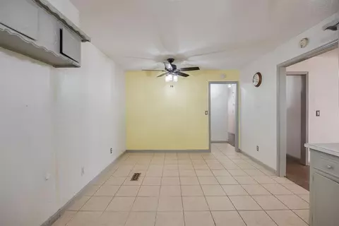 516 Fox Ave, Moore, OK 73160 photo 8